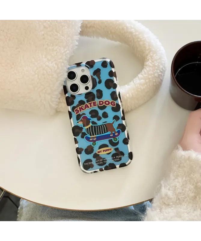 Coque iPhone 15 Pro Teckel Skate | Motif Léopard