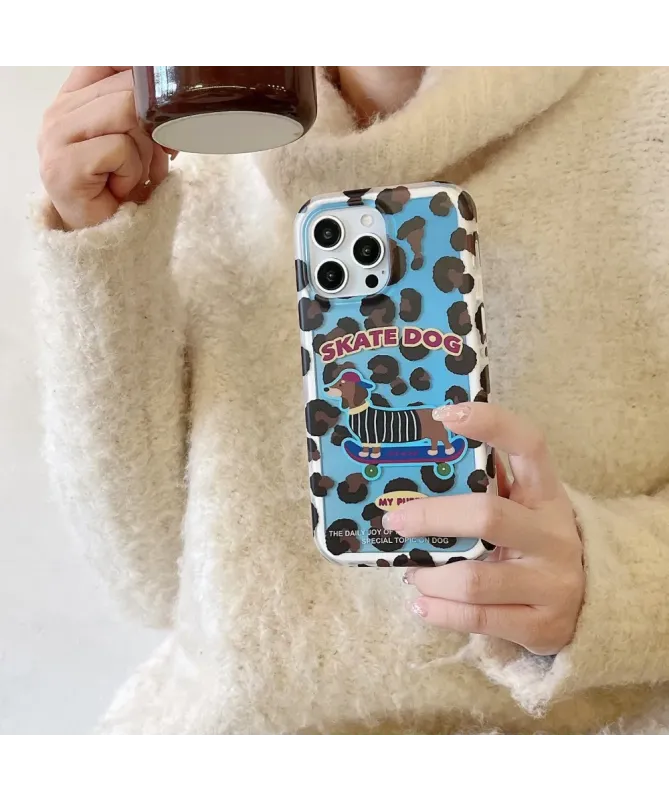 Coque iPhone 15 Pro Teckel Skate | Motif Léopard
