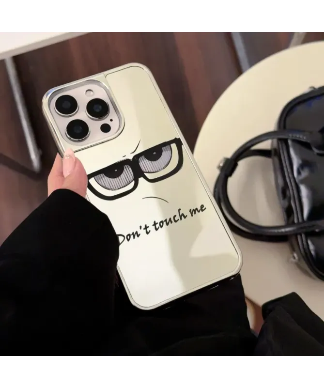 Coque iPhone 16 Pro Max "Don't Touch Me"