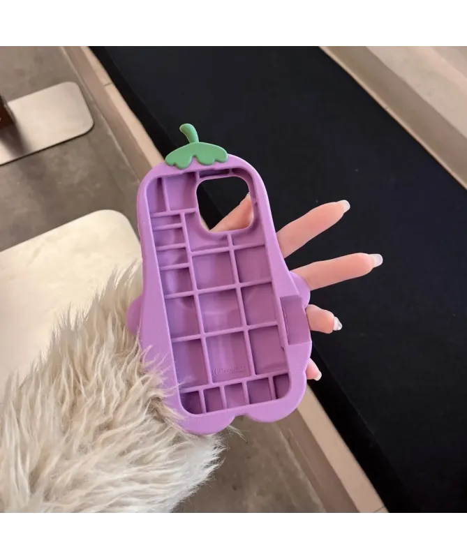 Coque iPhone 16 Pro Max Silicone Ours Aubergine