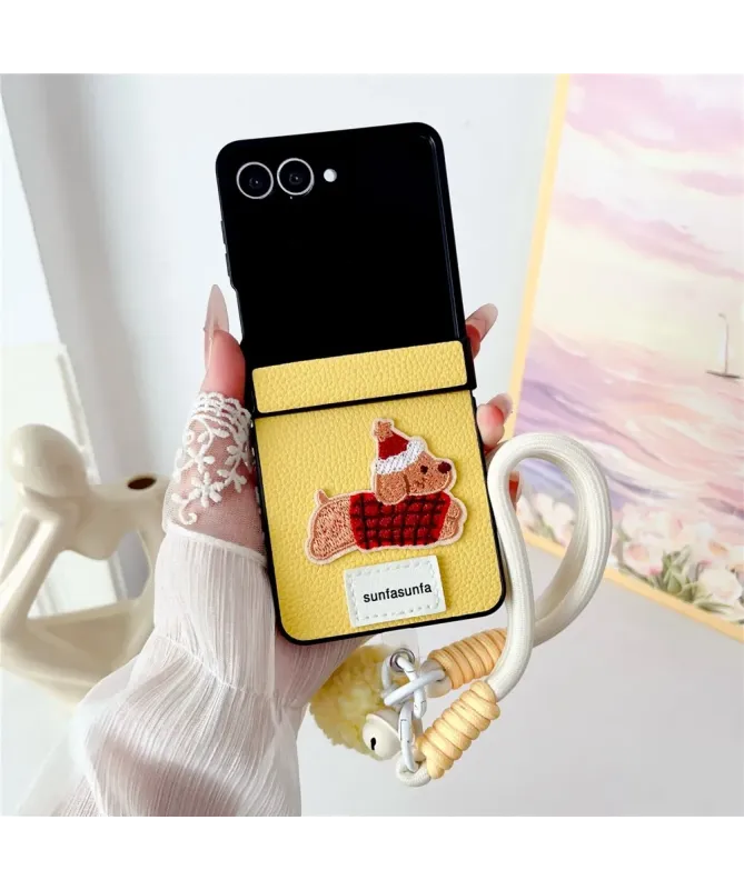 Coque Samsung Galaxy Z Flip 7 Chien Jaune | Effet Litchi