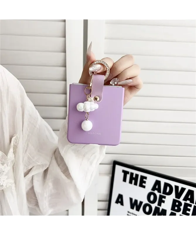 Coque Samsung Galaxy Z Flip 7 Ultra Fine avec Pendentif Perlé | PEARLY