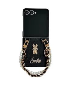 Coque Samsung Galaxy Z Flip 7 avec Anse Perles | COUTURE