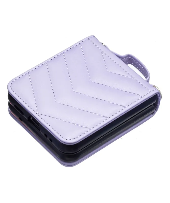 Coque Samsung Galaxy Z Flip 4 Chevrons Matelassés et Lanière