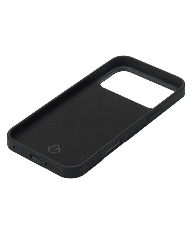 Coque iPhone 17 Pro Max Finition Carbone Renforcée