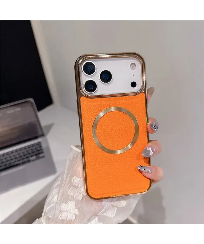 Coque iPhone 17 Pro Max Effet Cuir Grainé et Contour Métal