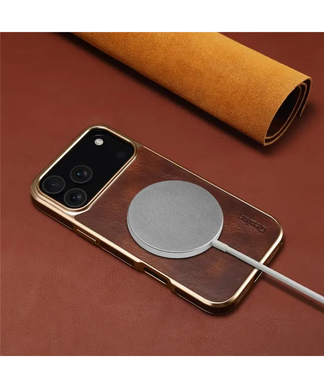 Coque iPhone 17 Pro Max Cuir Ciré et Contours Dorés