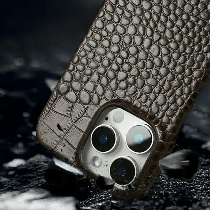 Coque iPhone 16 Pro Max Cuir Crocodile | LODGE