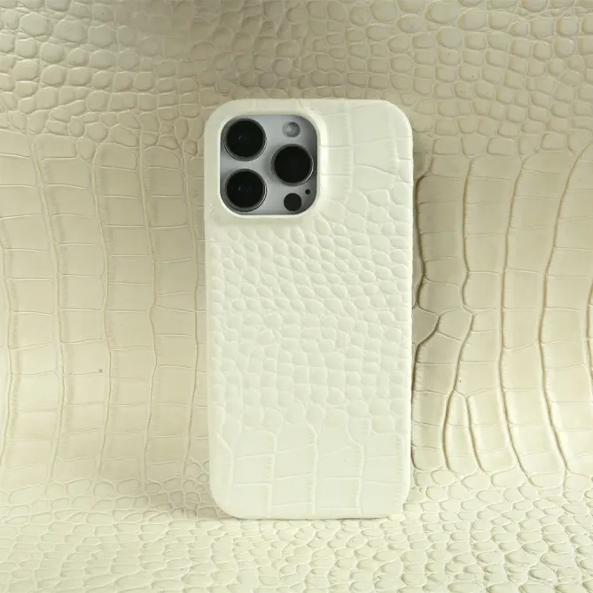 Coque iPhone 16 Pro Max Cuir Crocodile | LODGE