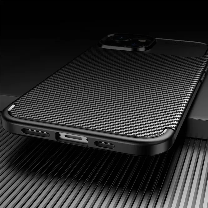 Coque iPhone 14 Karbon Classy