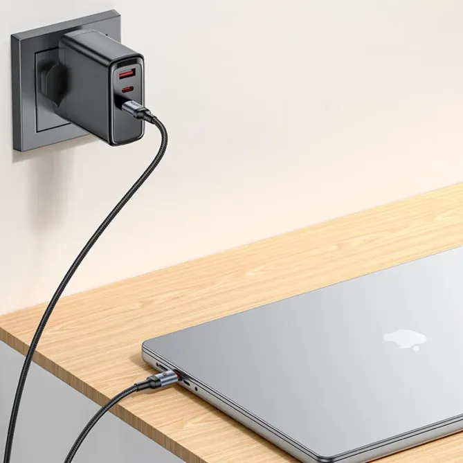 Câble USB-C / USB-C 1,2m tressé | 240W ultra-rapide