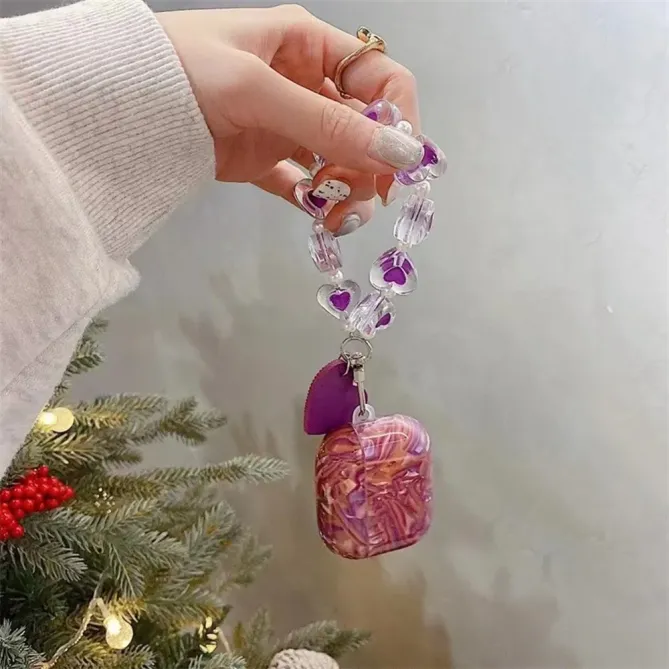 Coque AirPods 4 Coquillage Amour avec Chaîne Cœurs | VIOLETTA
