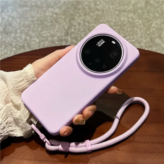Coque Xiaomi 15 Ultra en Silicone Liquide Douce avec Dragonne Antichoc