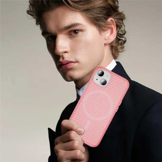 Coque iPhone 14 / 13 texture fibre carbone compatible MagSafe
