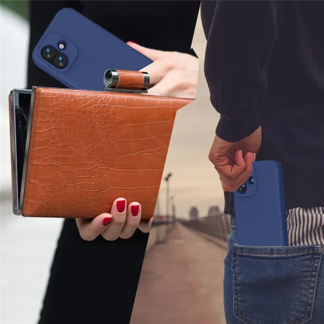 Coque iPhone 17 EVA Antichoc Souple Protection Caméra Renforcée