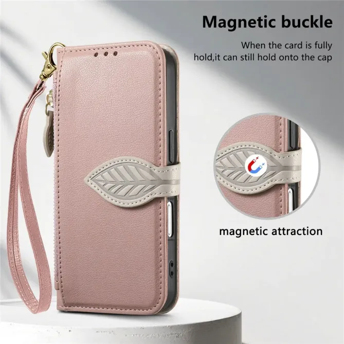 Housse iPhone 17 Leaf & Chic