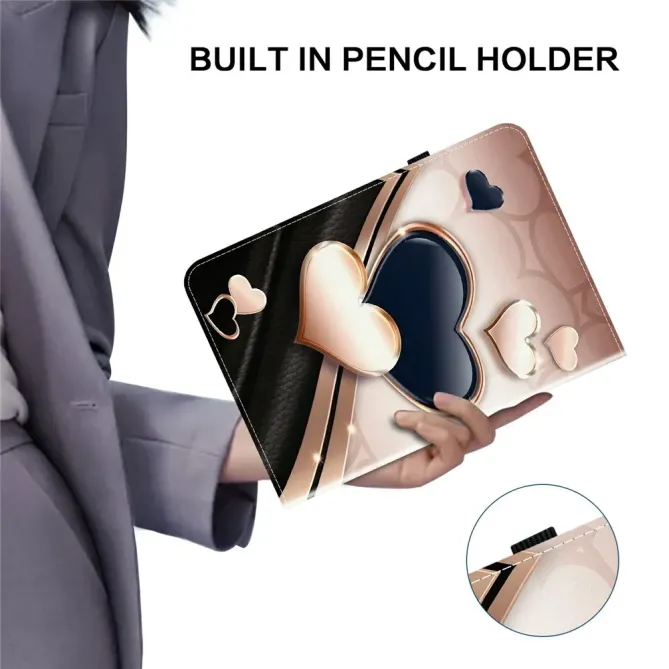 Housse iPad Pro 13 (2025) / (2024) Cœurs Noirs et Or Porte-cartes