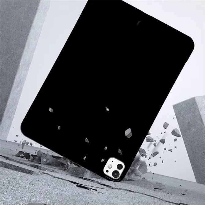 Coque iPad Pro 13 (2025) / (2024) Silicone Souple Mat Noir Ultra-fine