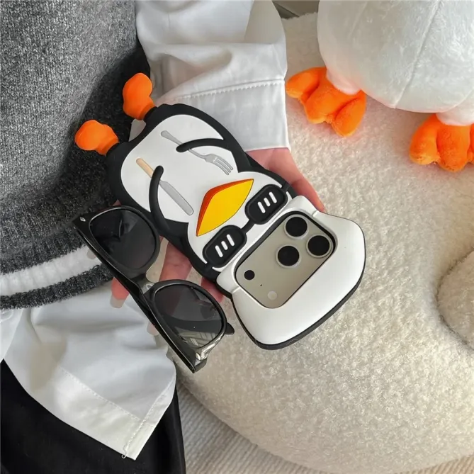 Coque iPhone 17 Pro Max silicone 3D pingouin cuisinier | COOKY