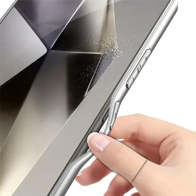 Coque Samsung Galaxy S24 Ultra carbone métal brossé mate