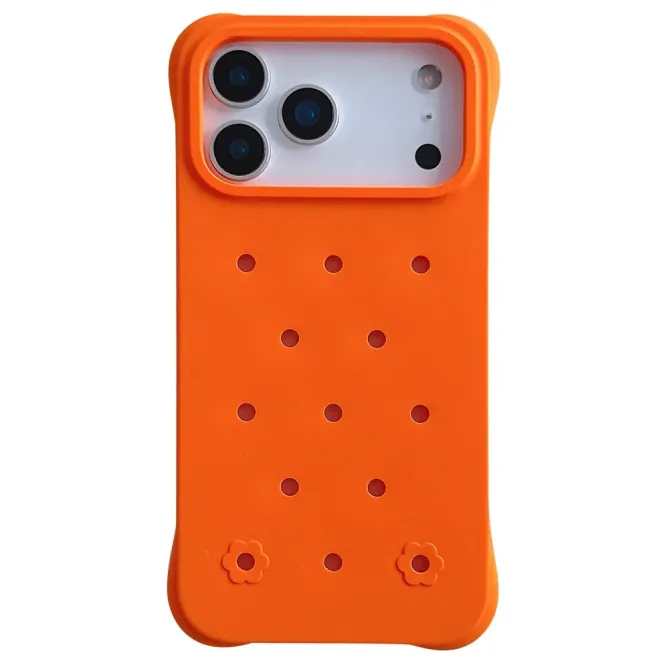 Coque iPhone 17 Pro Max Breathe perforée anti-chocs