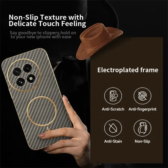 Coque OnePlus 13 Texture Carbone Magnétique