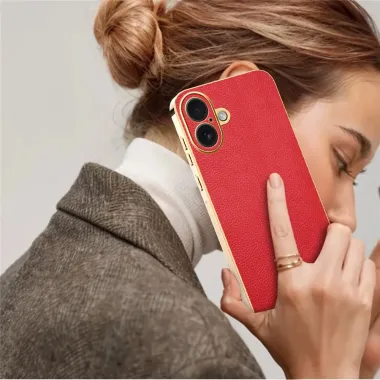 Coque iPhone 16 Plus Simili Cuir Grainée | VENDÔME Rouge - photo 9