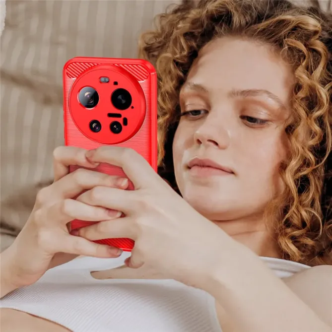 Coque Xiaomi 17 Ultra effet brossé silicone