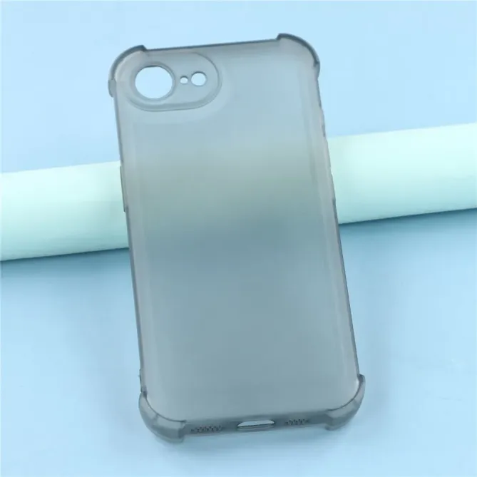 Coque iPhone 17e / 16e Silicone Mat Translucide à Coins Renforcés