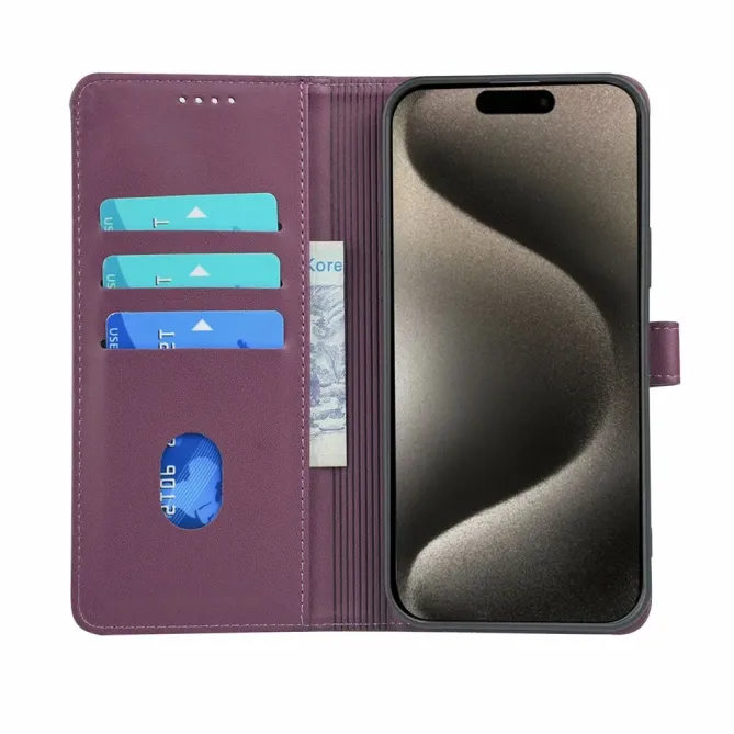 Housse iPhone 17e / 16e Coeurs Design Trèfle