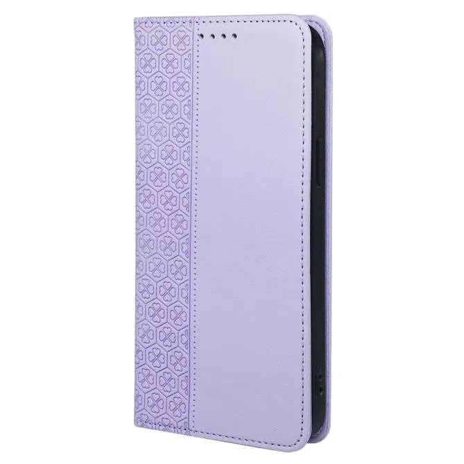 Flip Cover iPhone 17e / 16e Coeurs Design Trèfle