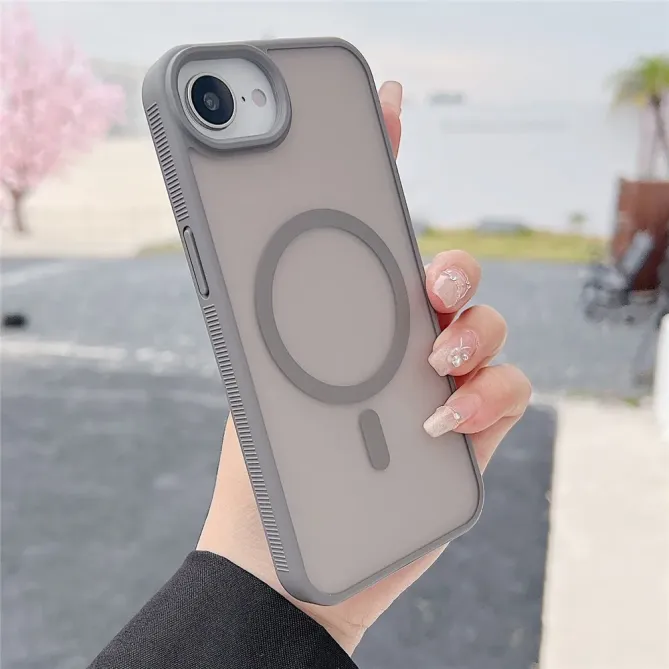 Coque iPhone 17e / 16e MagSafe Skin-Touch Translucide Antichoc