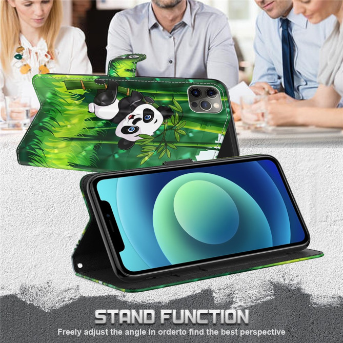 Housse iPhone 13 mini Panda Climbing Bamboo