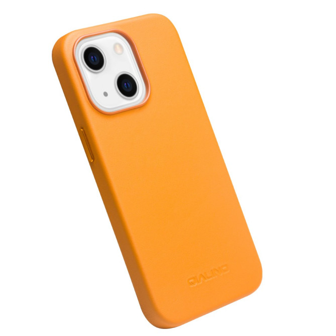 Coque iPhone 13 mini QIALINO Fine et Légère