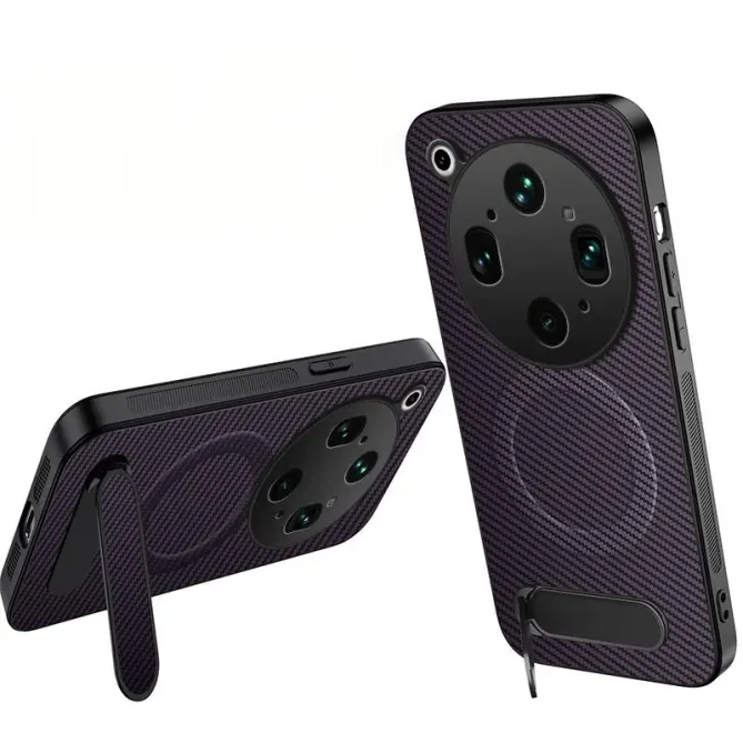 Coque OPPO Find X9 Ultra Magnétique Finition Carbone avec Support