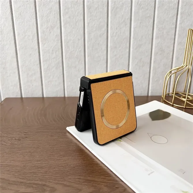 Coque Samsung Galaxy Z Flip7 Magnétique Texture Tissu