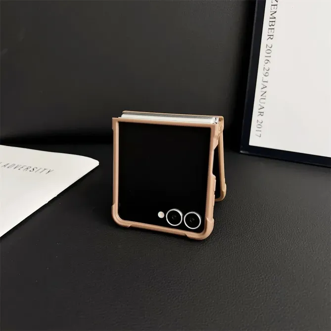 Coque Samsung Galaxy Z Flip 7 Magnétique Antichoc Mat PC