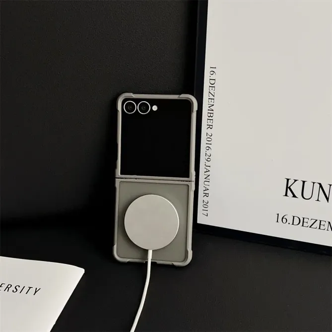 Coque Samsung Galaxy Z Flip 7 Magnétique Antichoc Mat PC