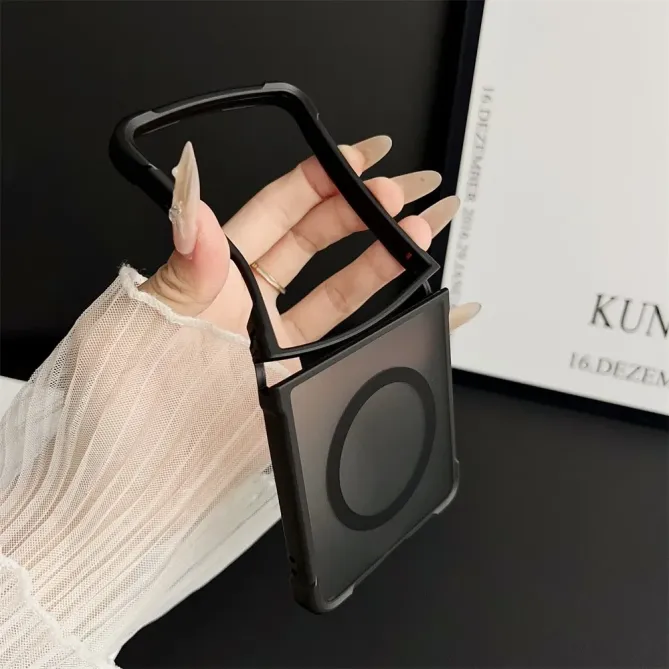 Coque Samsung Galaxy Z Flip 7 Magnétique Antichoc Mat PC