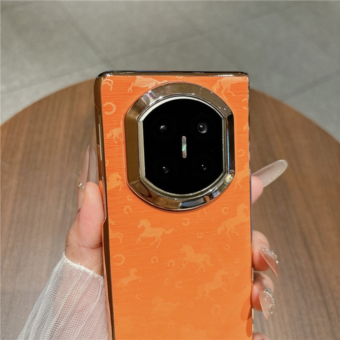 Coque Huawei Mate X7 motif chevaux avec contours métallisés