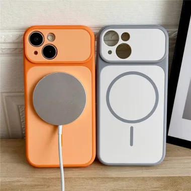 Coque iPhone 15 magnétique touché peau bi-matière