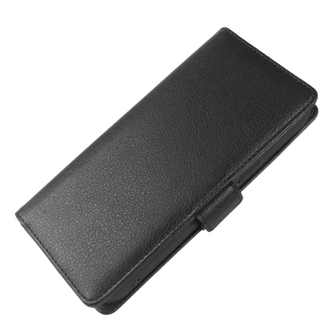Housse iPhone 15 effet cuir grainé à double fermeture magnétique