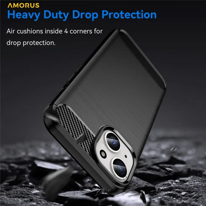 Coque iPhone 15 souple brossée avec inserts fibre de carbone