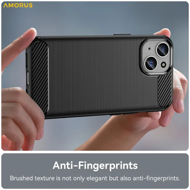 Coque iPhone 15 souple brossée avec inserts fibre de carbone