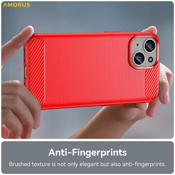 Coque iPhone 15 souple brossée avec inserts fibre de carbone