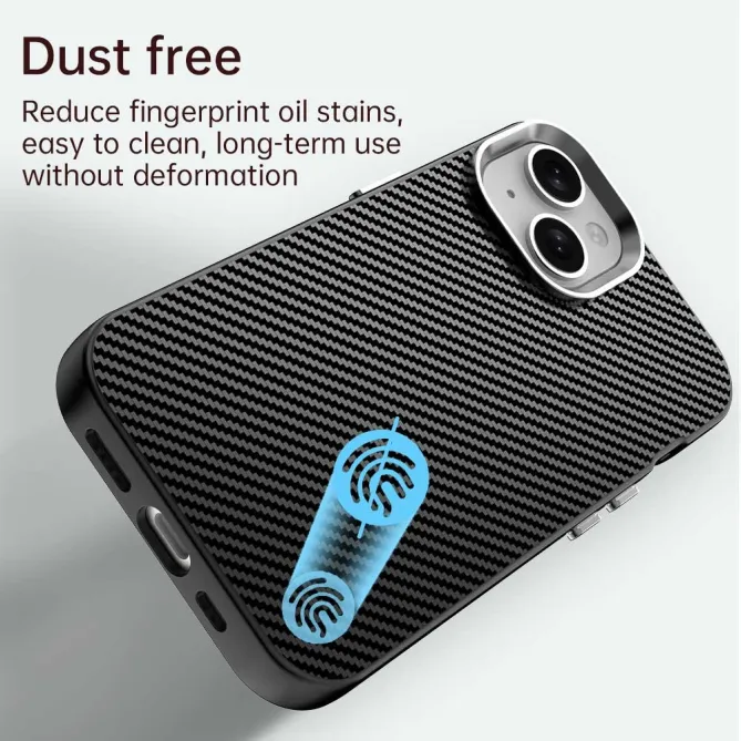 Coque iPhone 15 hybride texture fibre de carbone
