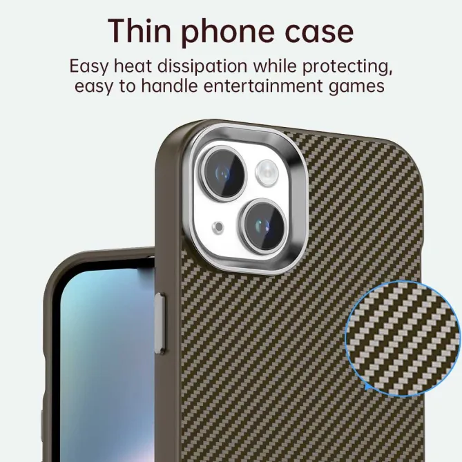 Coque iPhone 15 hybride texture fibre de carbone
