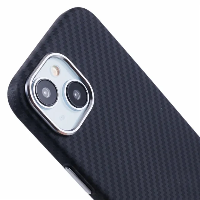 Coque iPhone 15 magnétique fibre de carbone Racing
