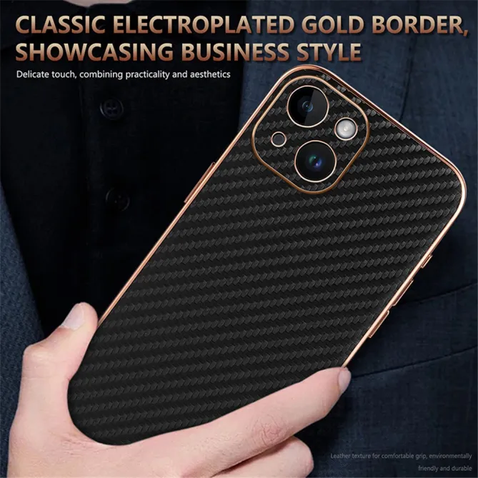 Coque iPhone 15 fibre de carbone finition métallisée