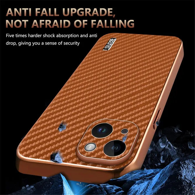Coque iPhone 15 fibre de carbone finition métallisée